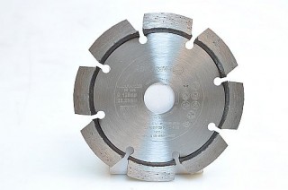 Diamantový řezný kotouč 125x2,4x22,23 BETON UNIVERSAL